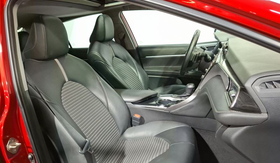 Toyota Camry 2.5 SE AUTO Sedan 2020