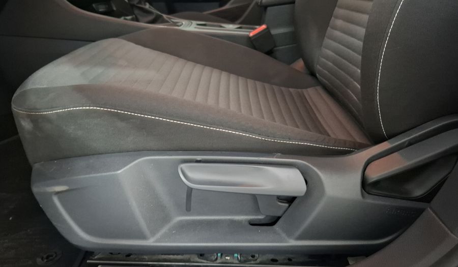 Volkswagen Jetta 1.4 COMFORTLINE AUTO Sedan 2022