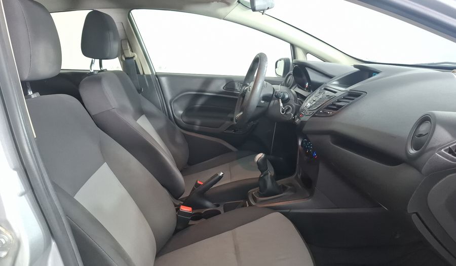 Ford Fiesta 1.6 S MT Sedan 2016