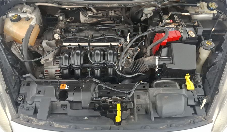 Ford Fiesta 1.6 S MT Sedan 2016