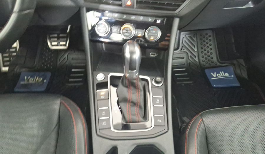 Volkswagen Jetta 2.0 GLI DSG Sedan 2019