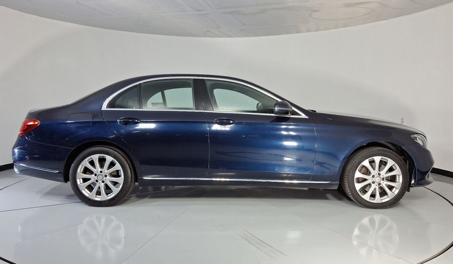 Mercedes Benz Clase E 2.0 200 EXCLUSIVE AT Sedan 2017