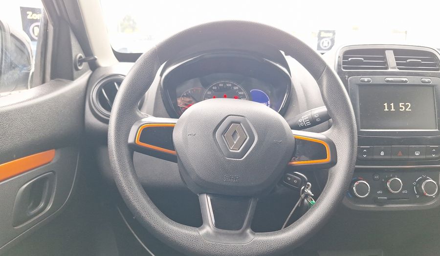 Renault Kwid 1.0 OUTSIDER Hatchback 2022