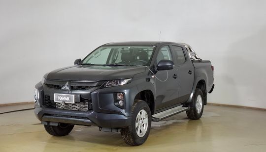 Mitsubishi • L200