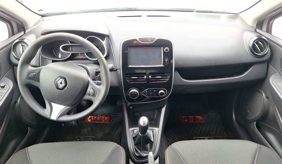Renault Clio 1.2 EXPRESSION Hatchback 2017