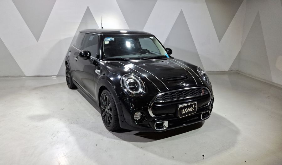 Mini Cooper S 2.0 COOPER CHILI DCT Hatchback 2019