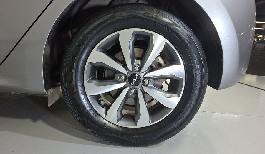 Kia Rio 1.6 LX Hatchback 2022