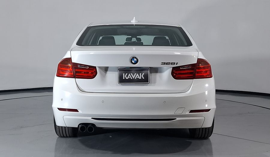 Bmw Serie 3 2.0 328IA SPORT LINE Sedan 2012