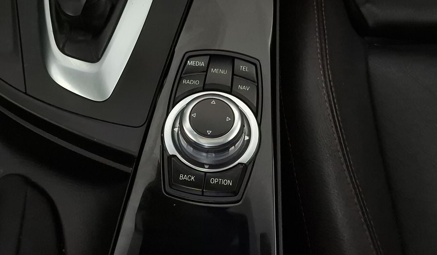 Bmw Serie 3 2.0 328IA SPORT LINE Sedan 2012
