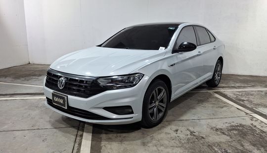Volkswagen • Jetta