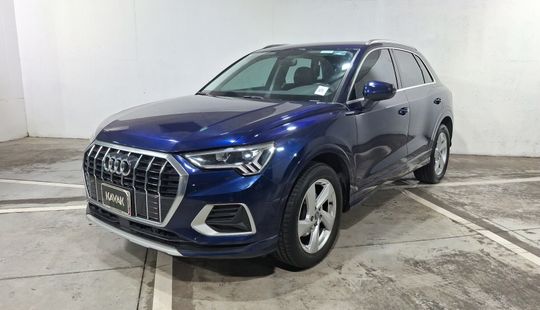 Audi • Q3