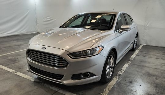 Ford • Fusion