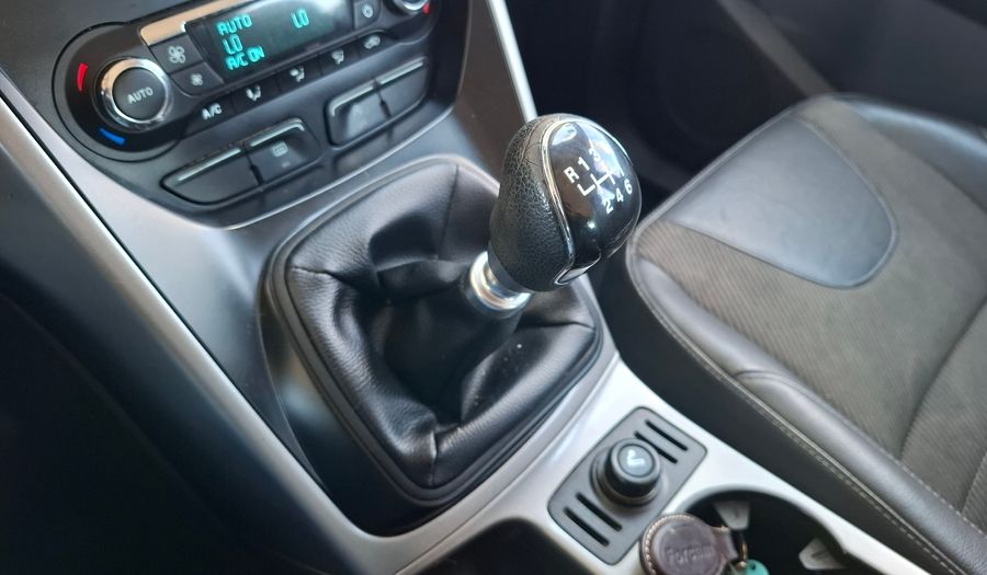 Ford Kuga 1.6 ECOBOOST SEL Suv 2014