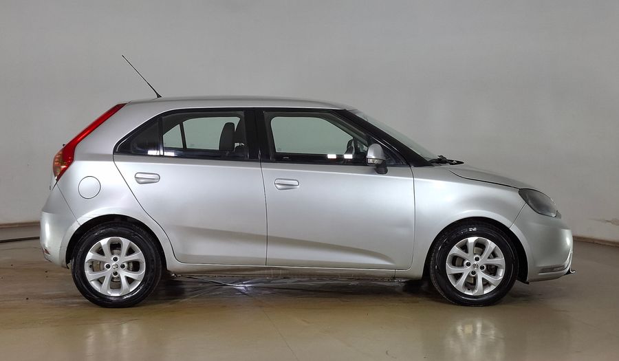 Mg 3 1.5 STD Hatchback 2017