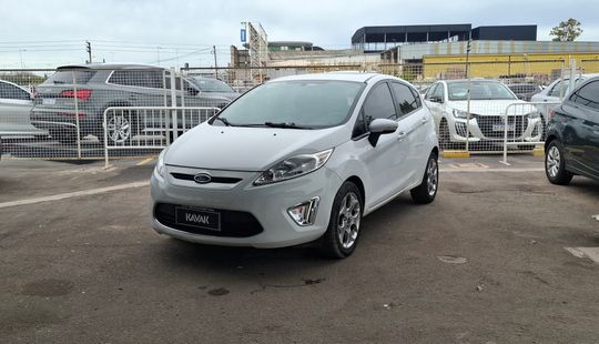 Ford • Fiesta Kinetic Design