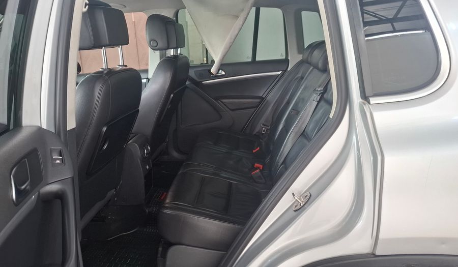 Volkswagen Tiguan 2.0 TSI MT EXCLUSIVE Suv 2013