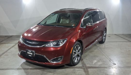 Chrysler • Pacifica