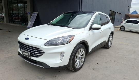Ford • Escape