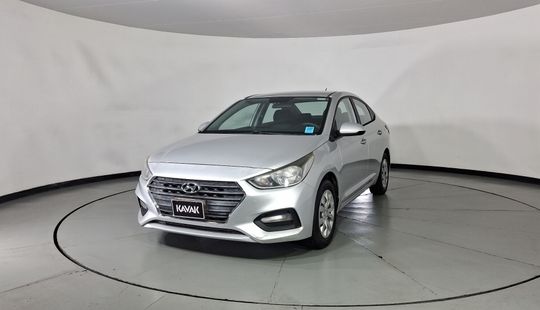 Hyundai • Accent