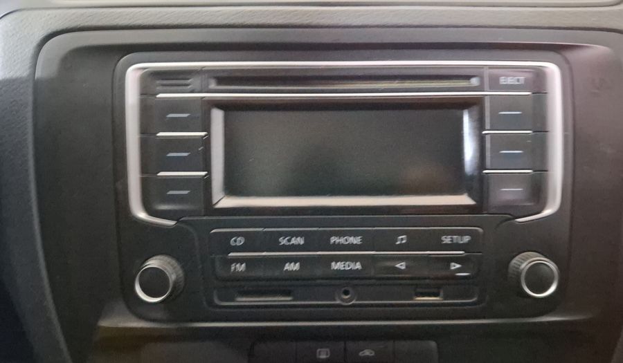 Volkswagen Jetta 2.0 MT Sedan 2018