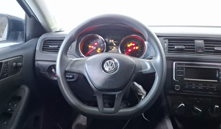 Volkswagen Jetta 2.0 MT Sedan 2018