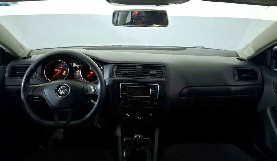 Volkswagen Jetta 2.0 MT Sedan 2018