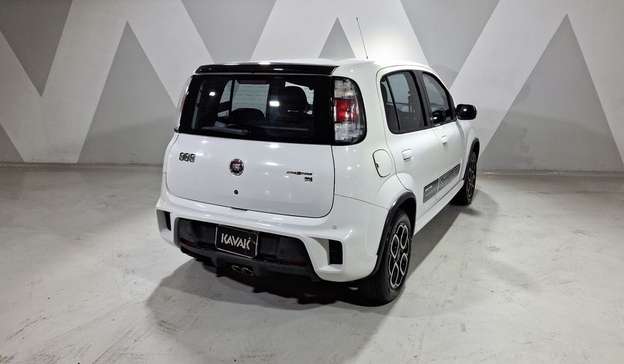 Fiat Uno 1.4 SPORTING Hatchback 2016