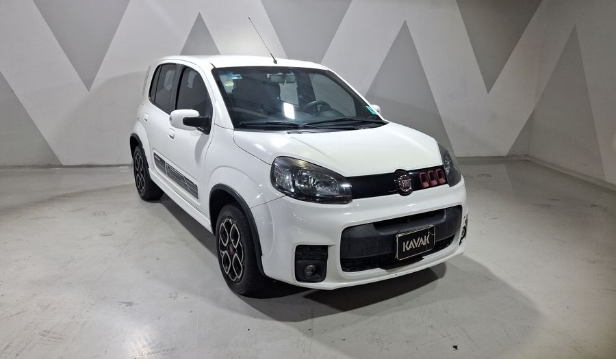 Fiat Uno 1.4 SPORTING Hatchback 2016