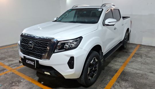 Nissan • Frontier