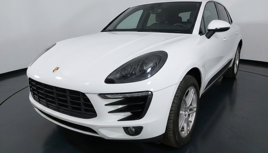 Porsche • Macan
