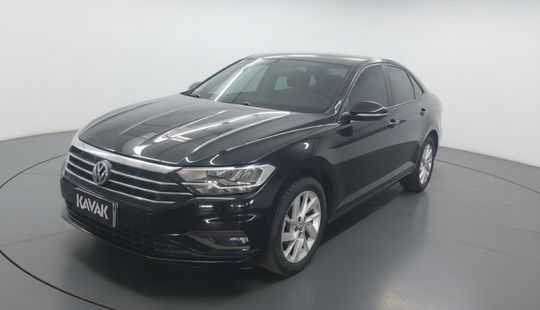 Volkswagen • Jetta