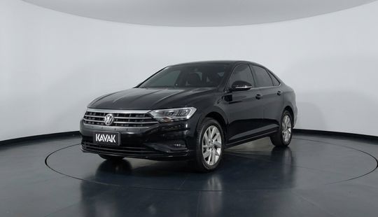 Volkswagen • Jetta