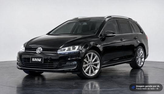 Volkswagen • Golf