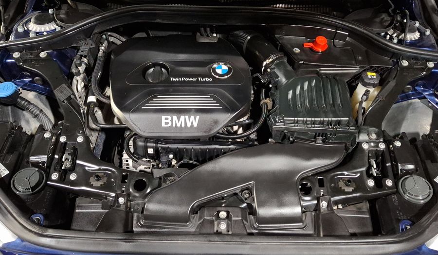 Bmw Serie 1 1.5 118IA SPORT LINE AUTO Sedan 2019