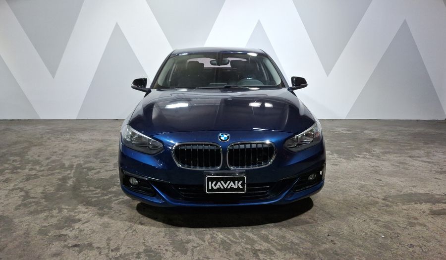 Bmw Serie 1 1.5 118IA SPORT LINE AUTO Sedan 2019