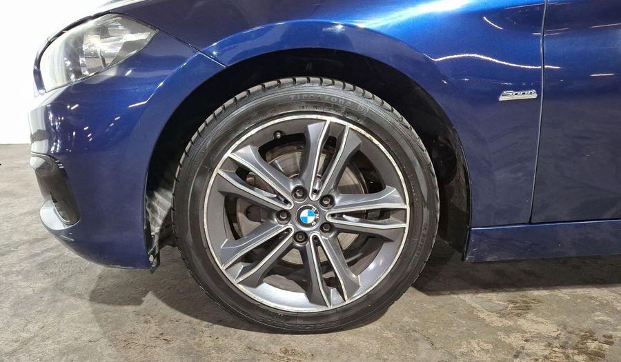 Bmw Serie 1 1.5 118IA SPORT LINE AUTO Sedan 2019