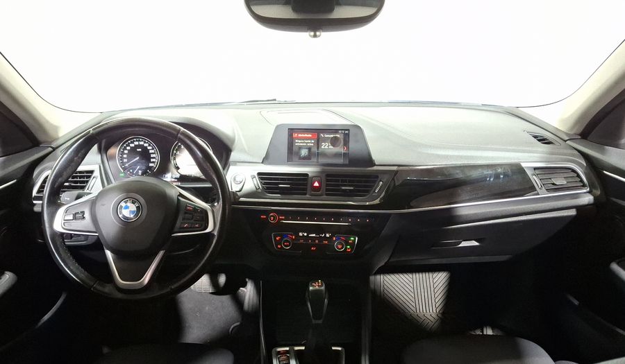 Bmw Serie 1 1.5 118IA SPORT LINE AUTO Sedan 2019