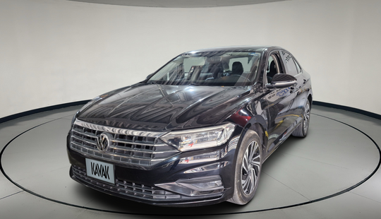 Volkswagen • Jetta