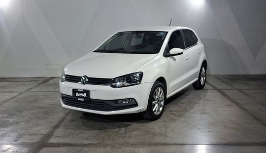 Volkswagen • Polo