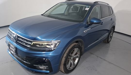 Volkswagen • Tiguan