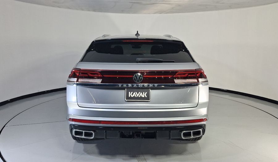 Volkswagen Cross Sport 2.0 R-LINE AUTO 4WD Suv 2024