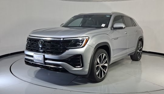Volkswagen • Cross Sport