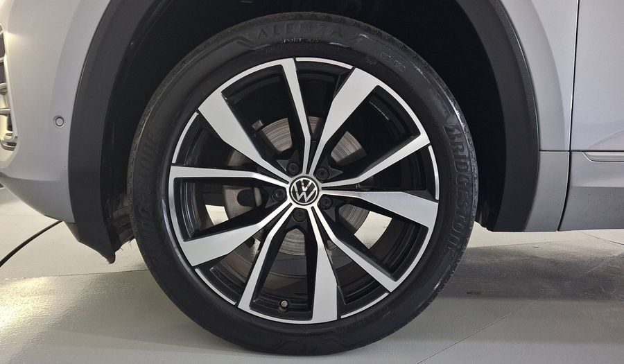 Volkswagen Cross Sport 2.0 R-LINE AUTO 4WD Suv 2024