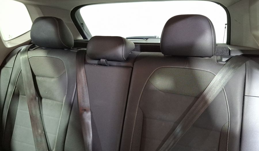 Volkswagen Taos 1.4 TSI COMFORTLINE AUTO Suv 2021