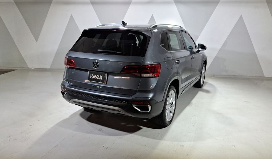 Volkswagen Taos 1.4 TSI COMFORTLINE AUTO Suv 2021