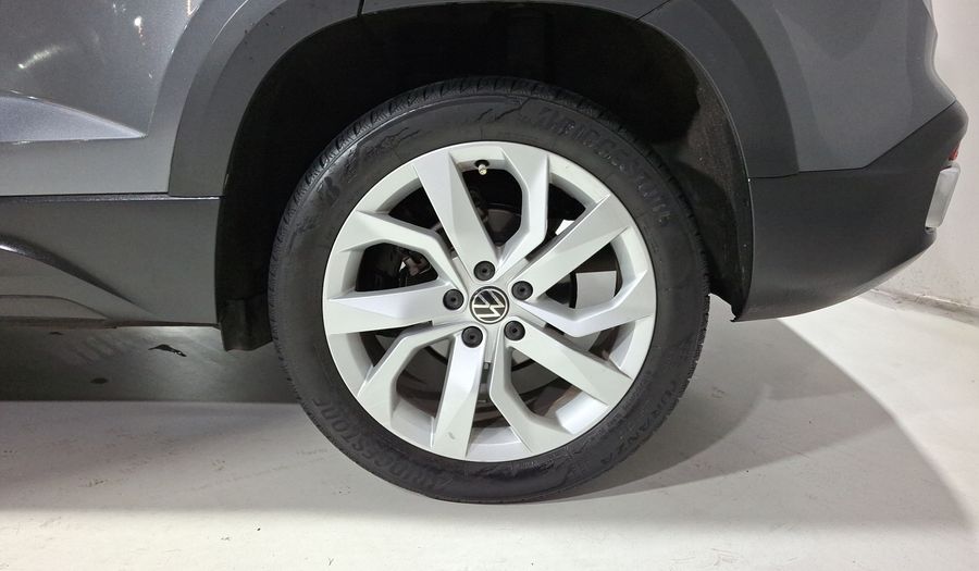 Volkswagen Taos 1.4 TSI COMFORTLINE AUTO Suv 2021