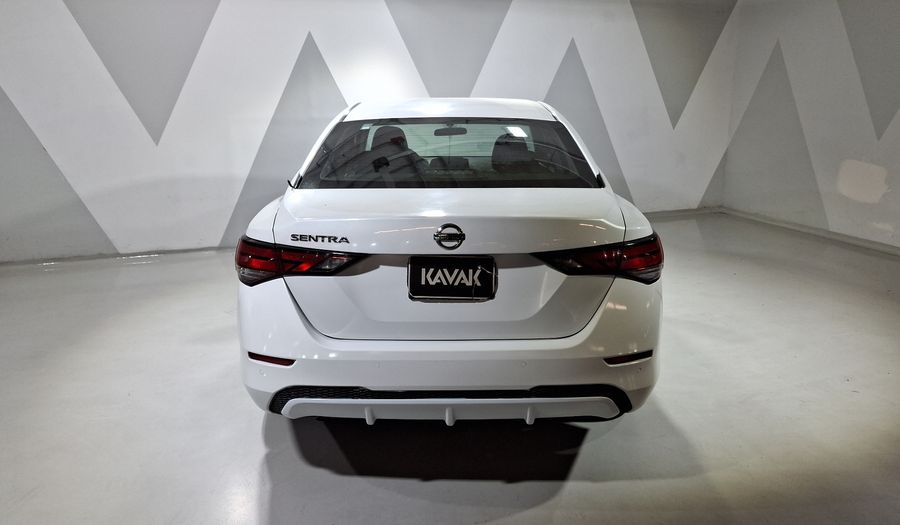 Nissan Sentra 2.0 SENSE CVT Sedan 2021
