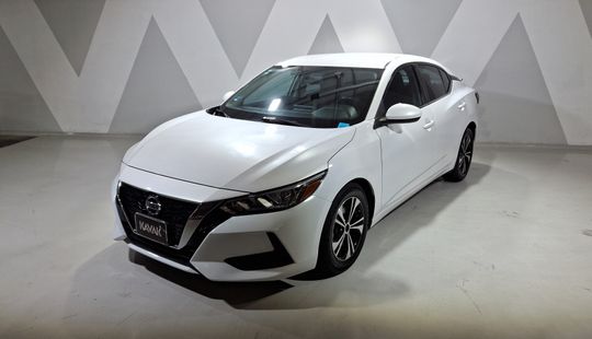 Nissan • Sentra