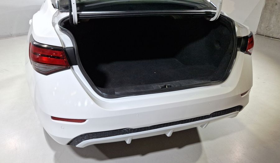 Nissan Sentra 2.0 SENSE CVT Sedan 2021