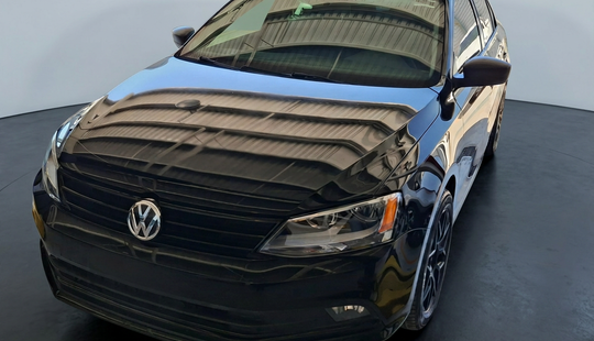 Volkswagen • Jetta
